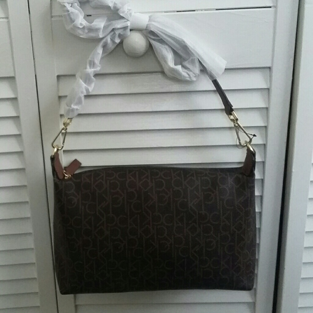 Ck crossbody
